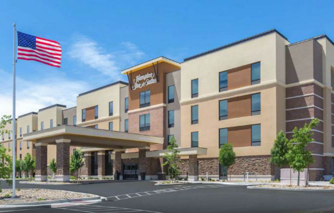 Hampton Inn & Suites Reno/Sparks Exterior photo